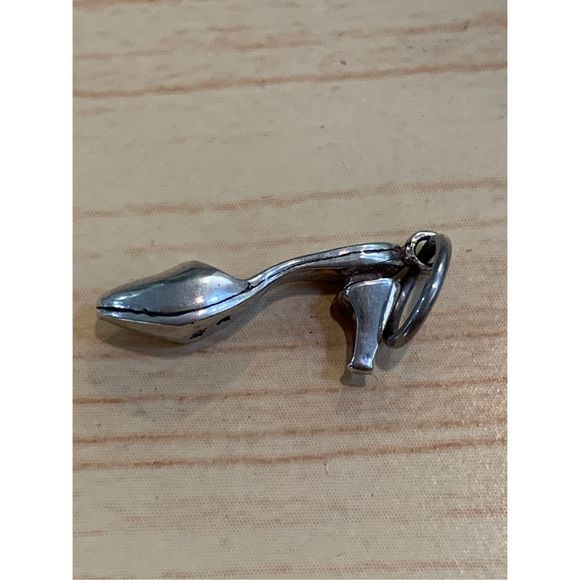 .925 Vintage Casual High Heel Shoe Sterling Silver Jewelry Charm #shoe collector - Picture 1 of 4